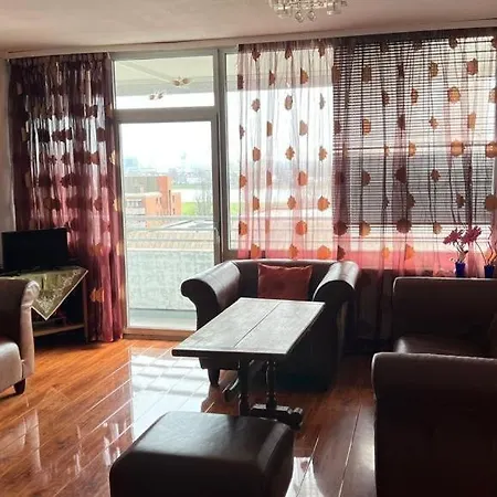Rheinblick - Duesseldorf Apartment